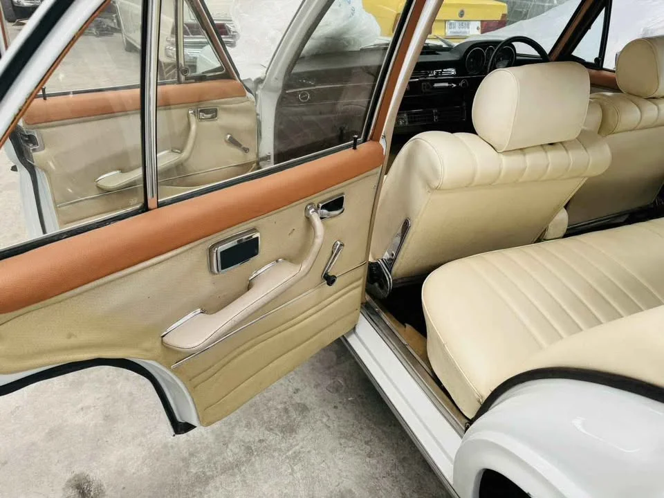 1976 Benz W108, W109 2