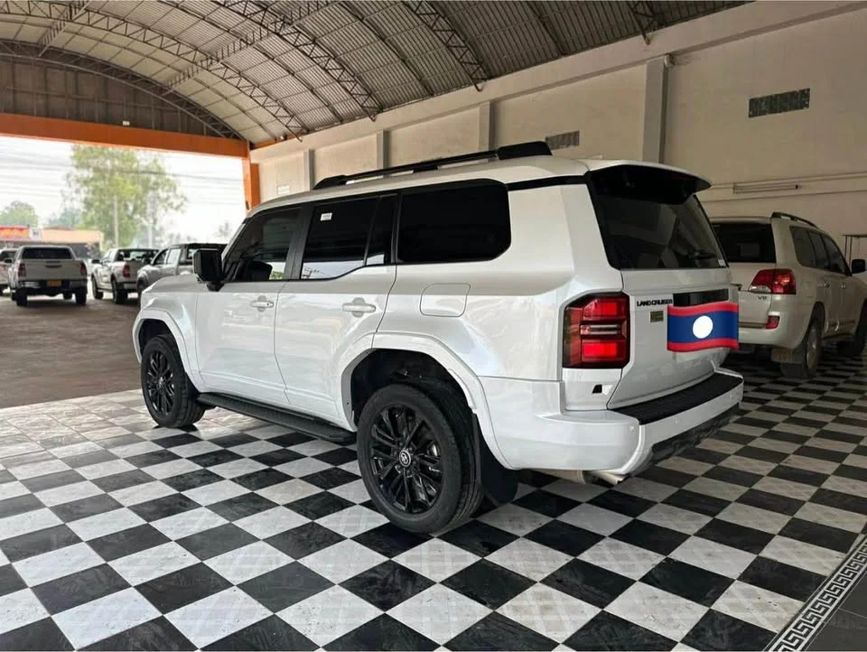 2024 Toyota Land Cruiser Prado J250 3