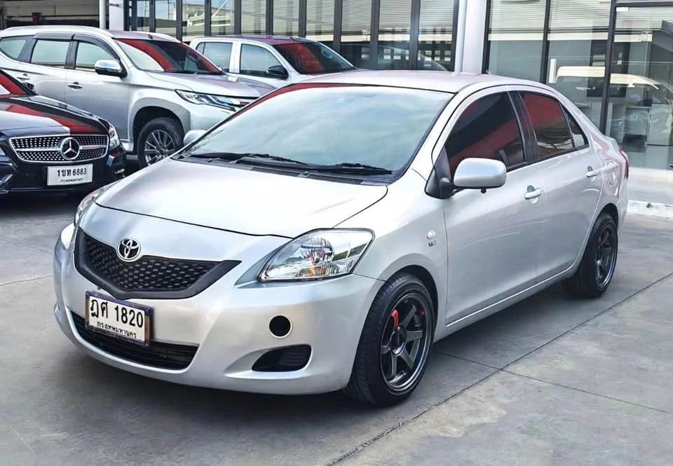 2010 Toyota Vios II 3