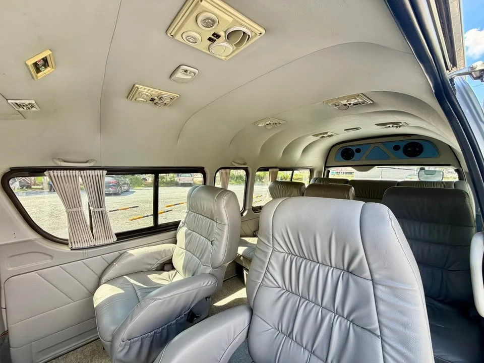 2009 Toyota Commuter V (H200) 3