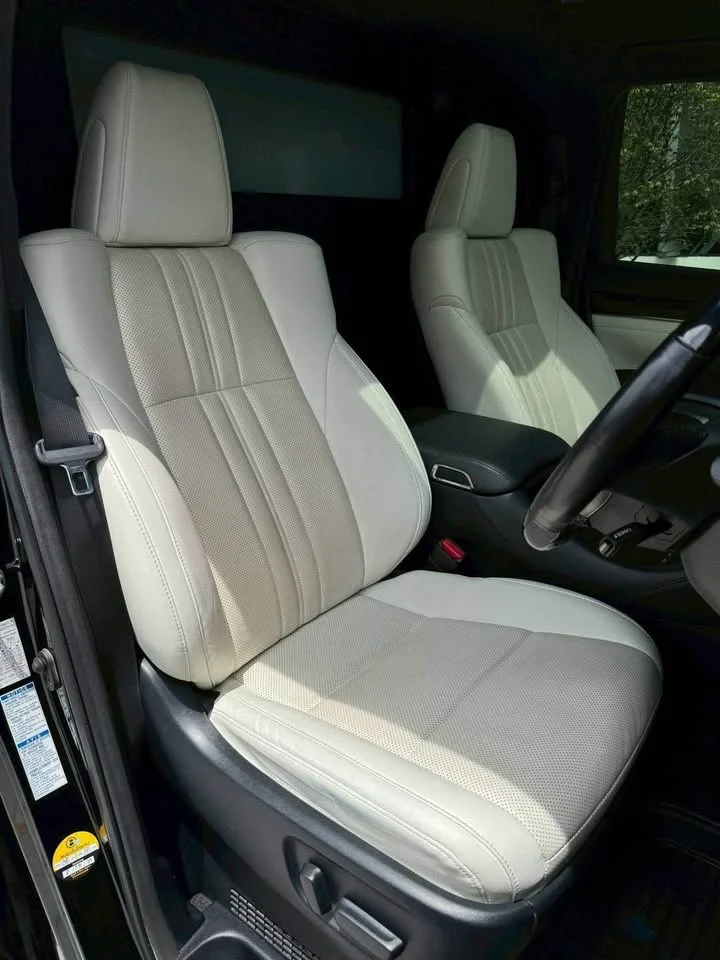 2021 Lexus LM I 3