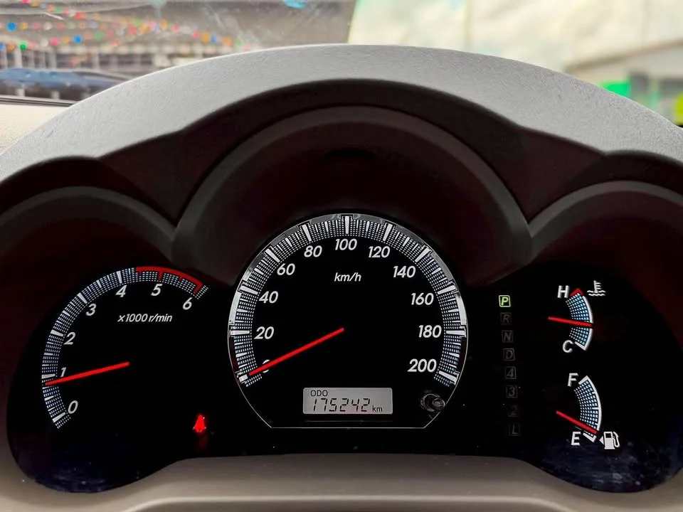 2013 Toyota Fortuner I 3