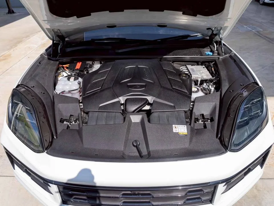 2024 Porsche Cayenne III 3