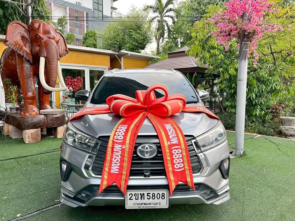 2022 Toyota Innova II 3