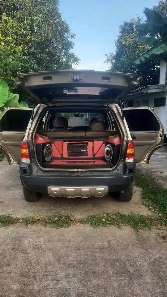 2003 Ford Escape I 3