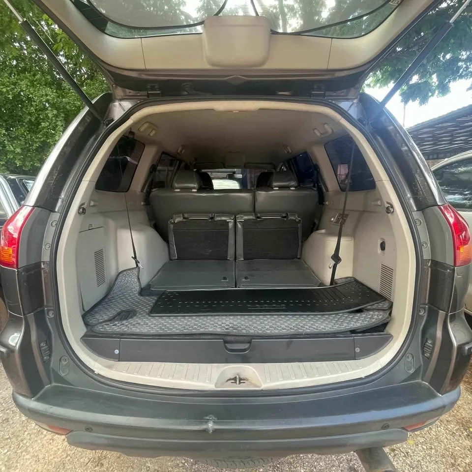 2011 Mitsubishi Pajero Sport II 2