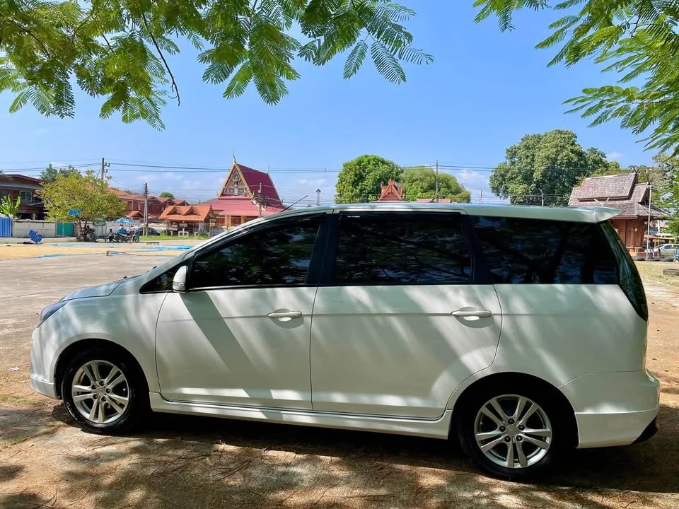2011 Proton Exora 2