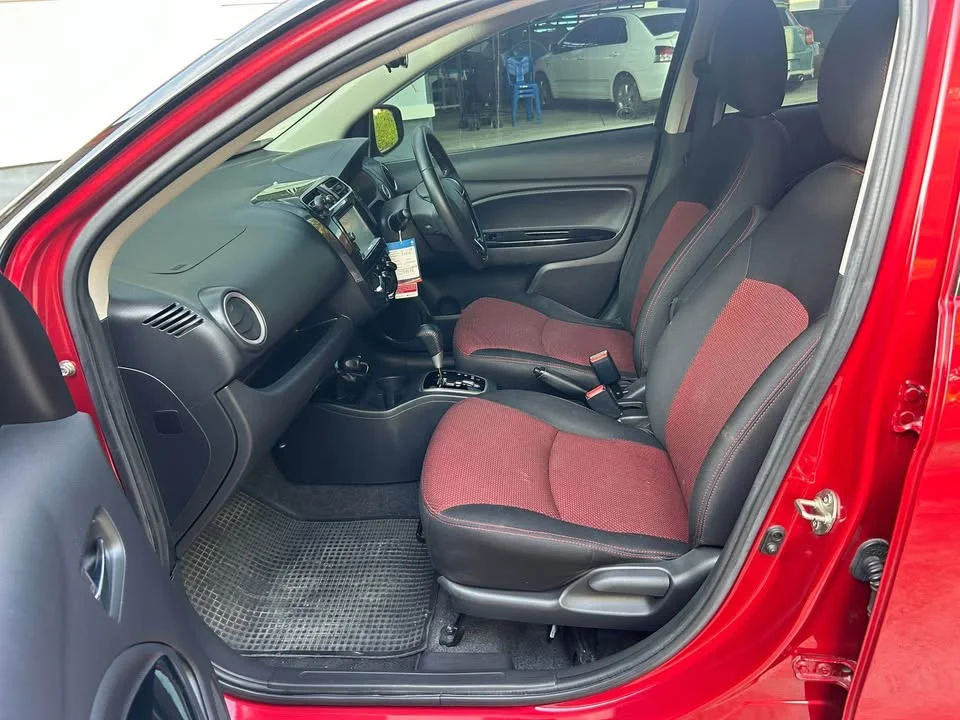 2018 Mitsubishi Mirage VI 2