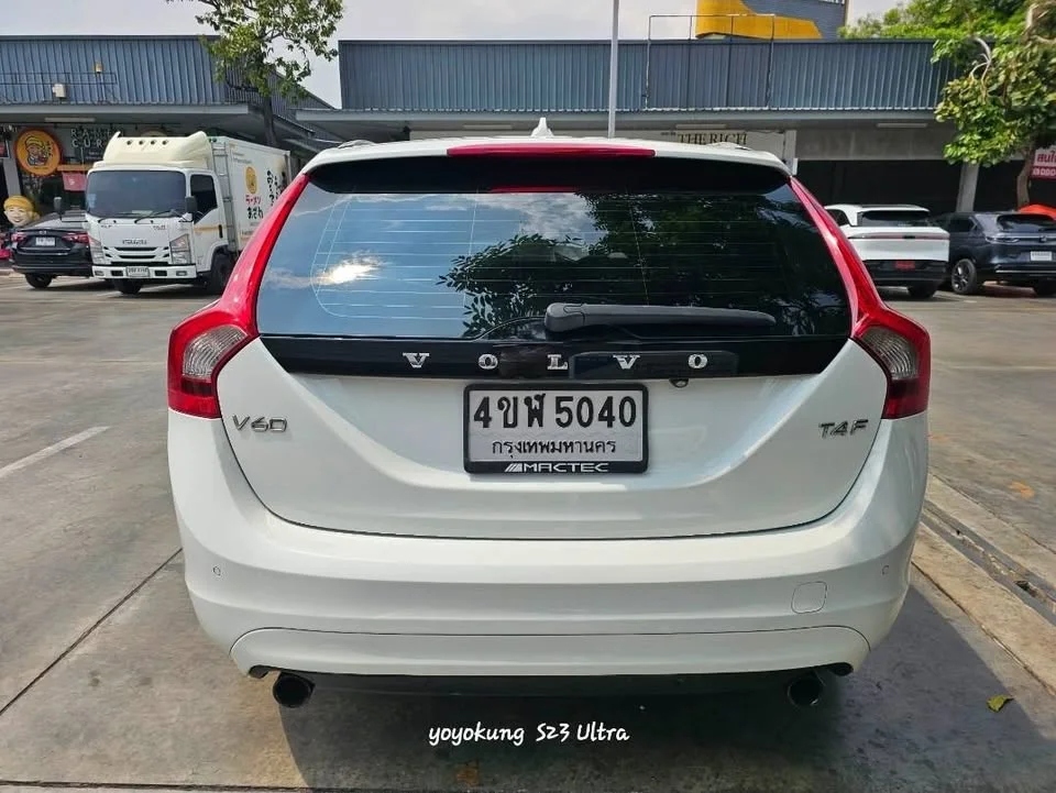 2014 Volvo V60 I 3