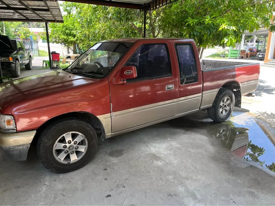 1991 Isuzu TFR III 3