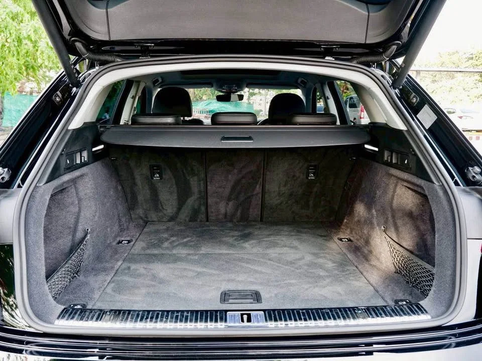 2024 Audi Q8 e-tron 3