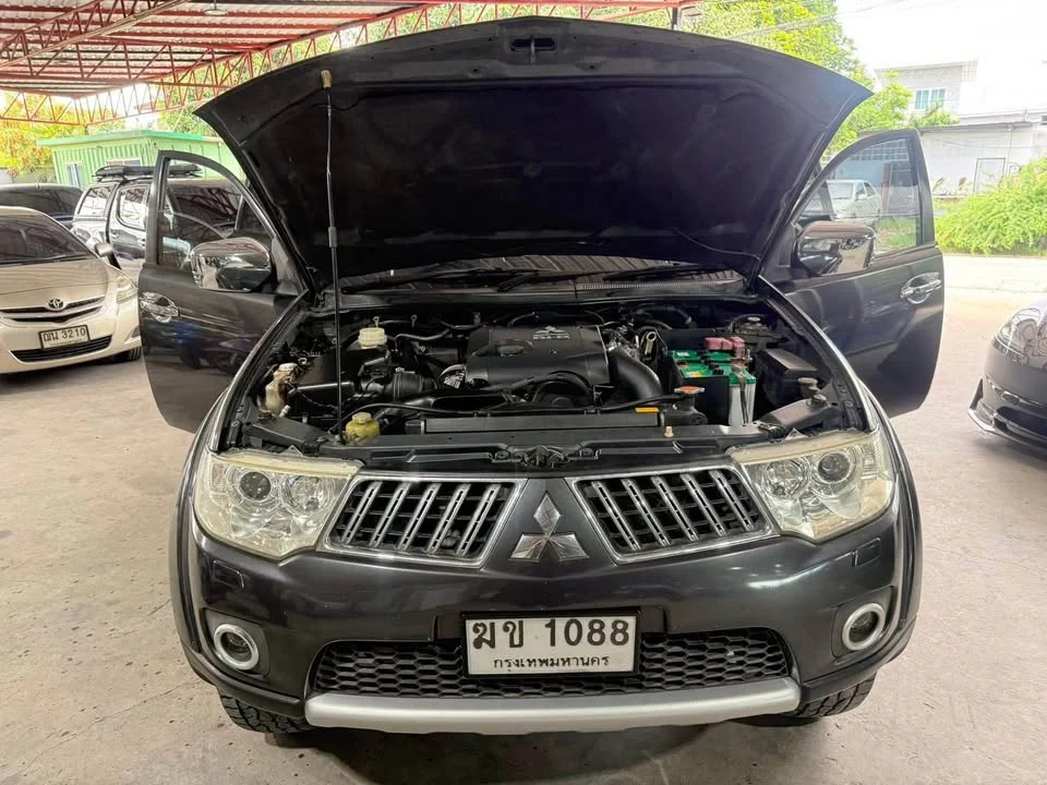 2010 Mitsubishi Pajero Sport II 3