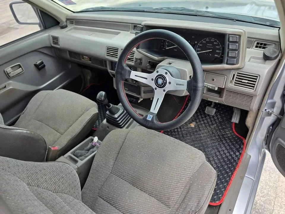1994 Isuzu TFR III 3