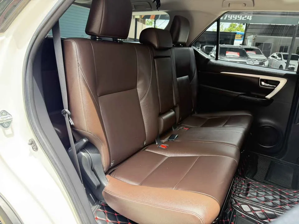 2019 Toyota Fortuner II 2