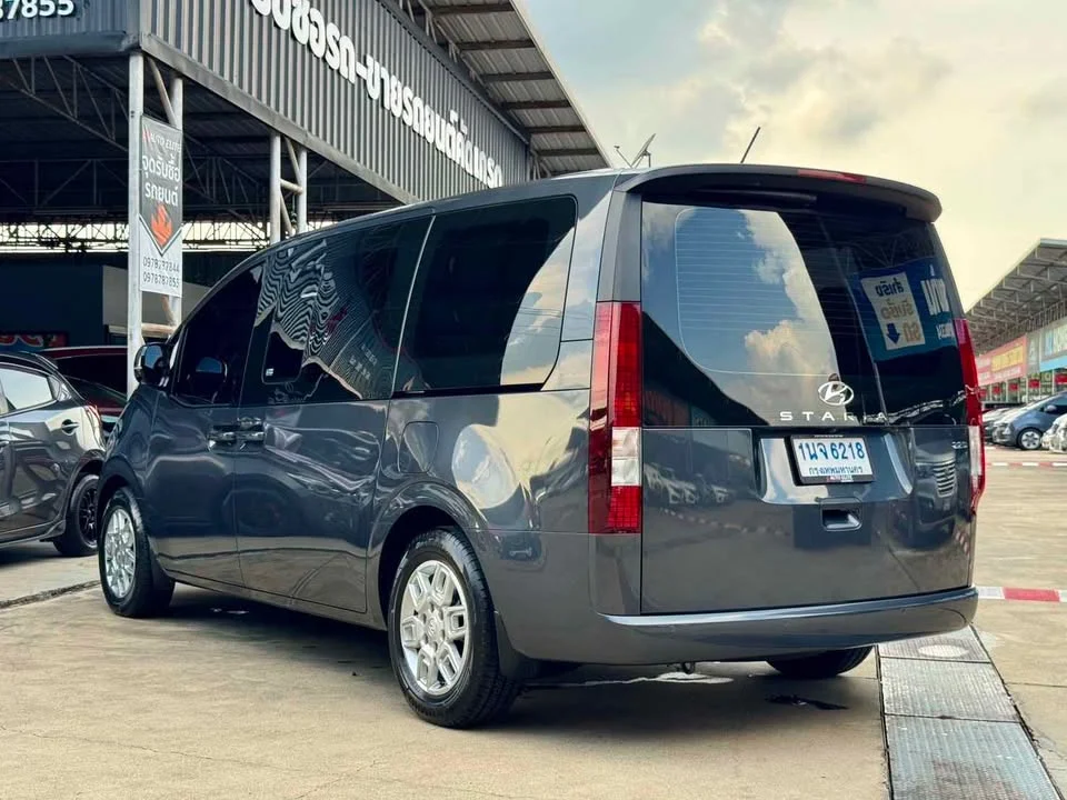 2023 Hyundai Staria US4 2
