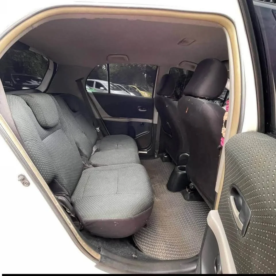2006 Toyota Yaris II 3