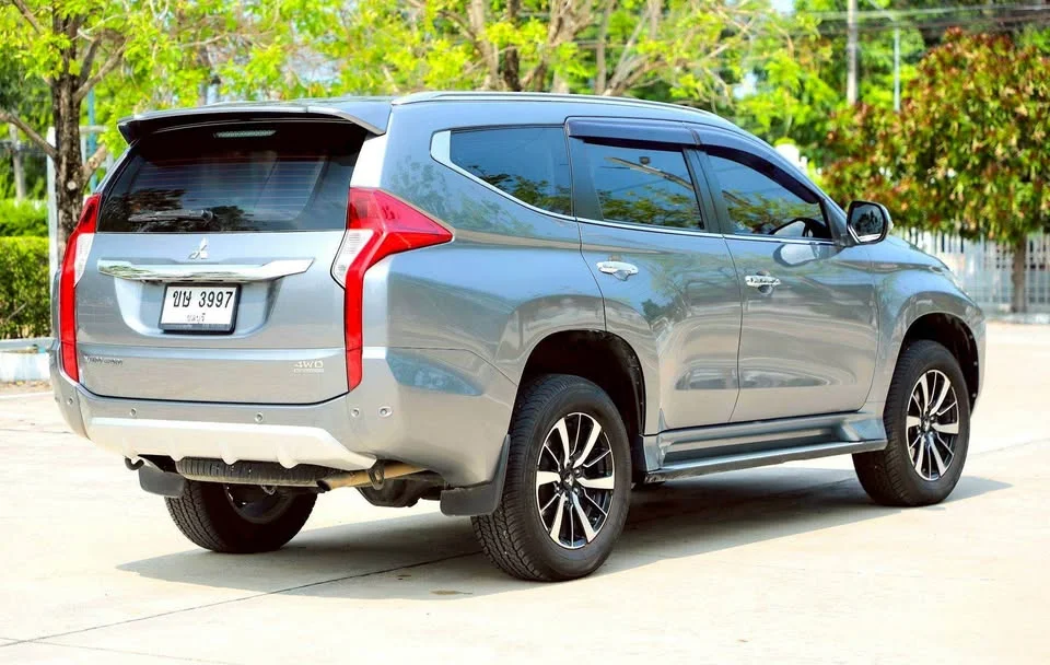 2016 Mitsubishi Pajero Sport III 3