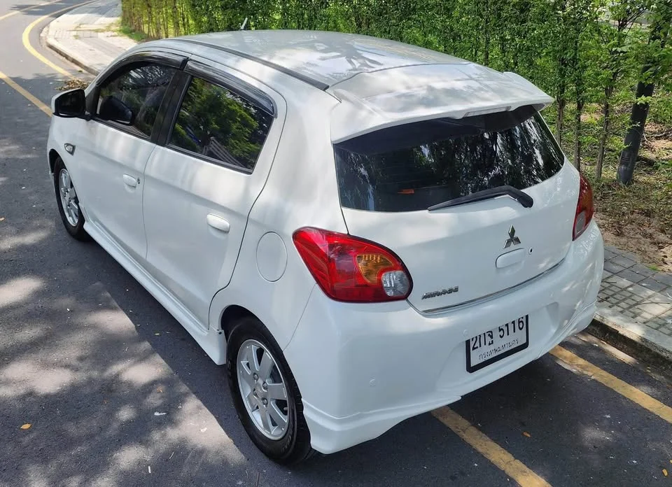 2012 Mitsubishi Mirage VI 2