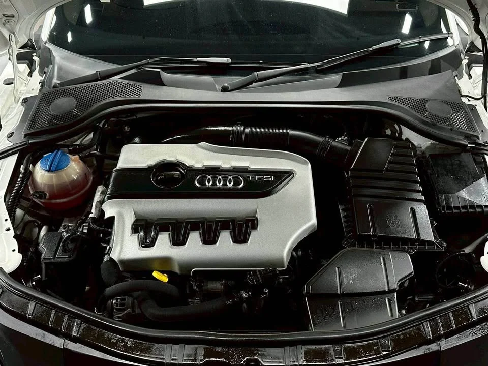 2013 Audi TT Mk2 2