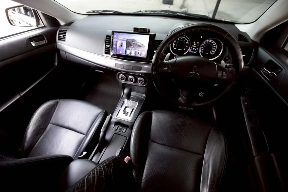 2011 Mitsubishi Lancer IX 2