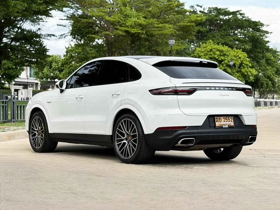 2022 Porsche Cayenne III 2
