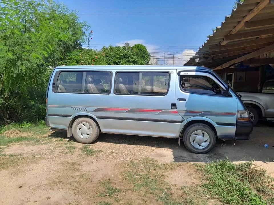 1991 Toyota Commuter IV (H100) 2