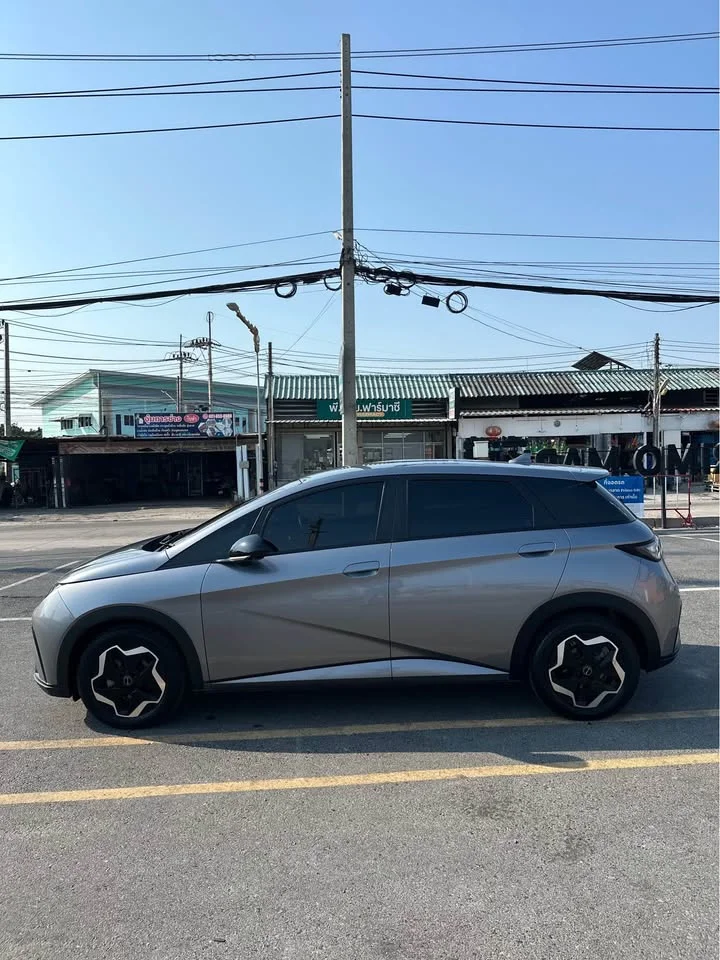 2023 BYD Dolphin 2