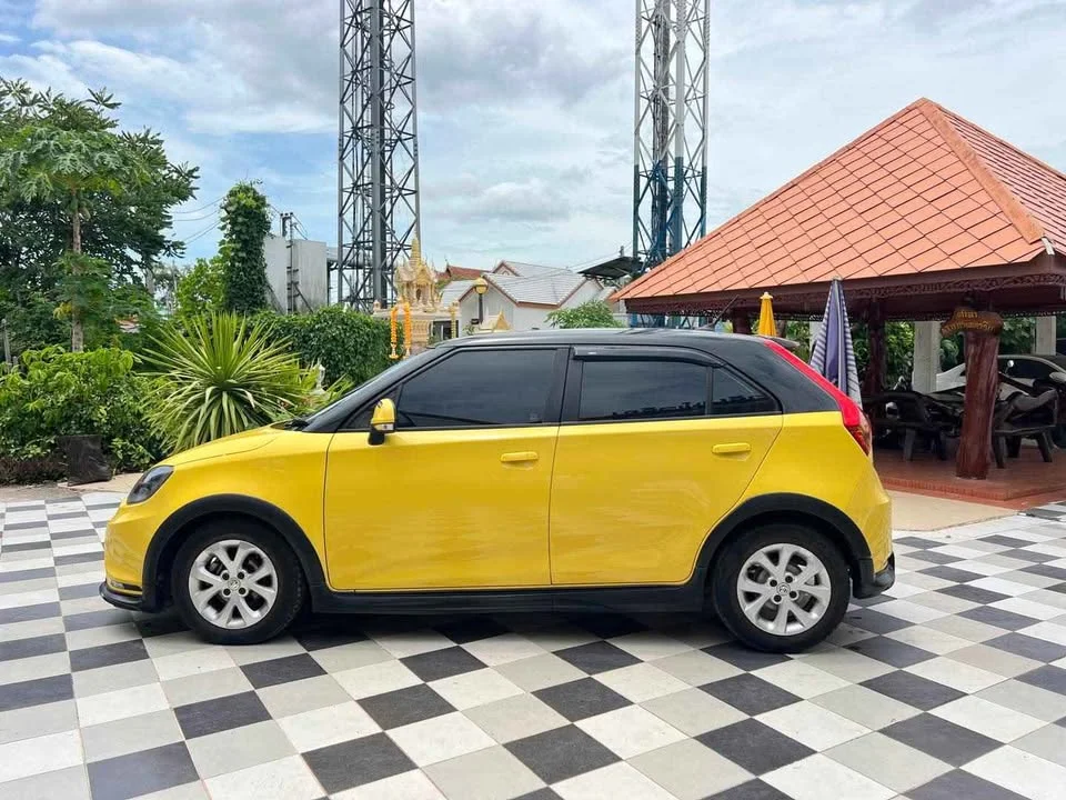 2016 MG 3 II 3