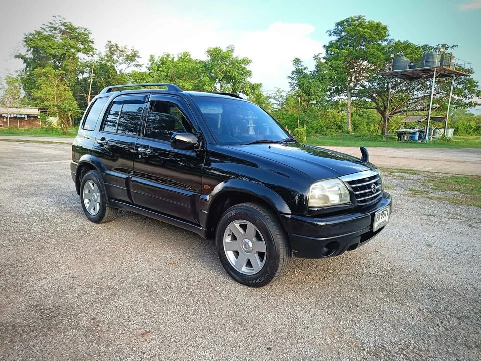2005 Suzuki Grand Vitara II 2