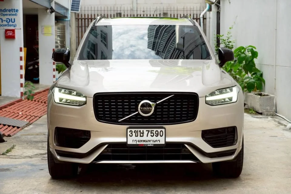 2023 Volvo XC90 II 2