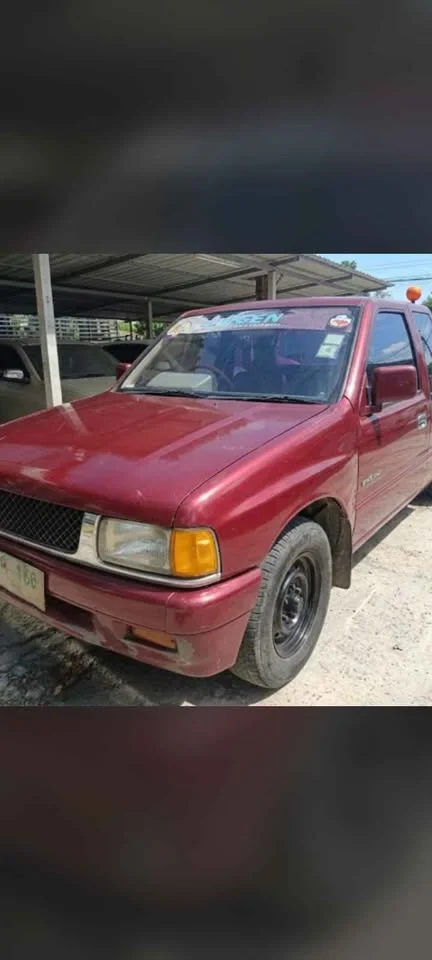 1991 Isuzu TFR III 2
