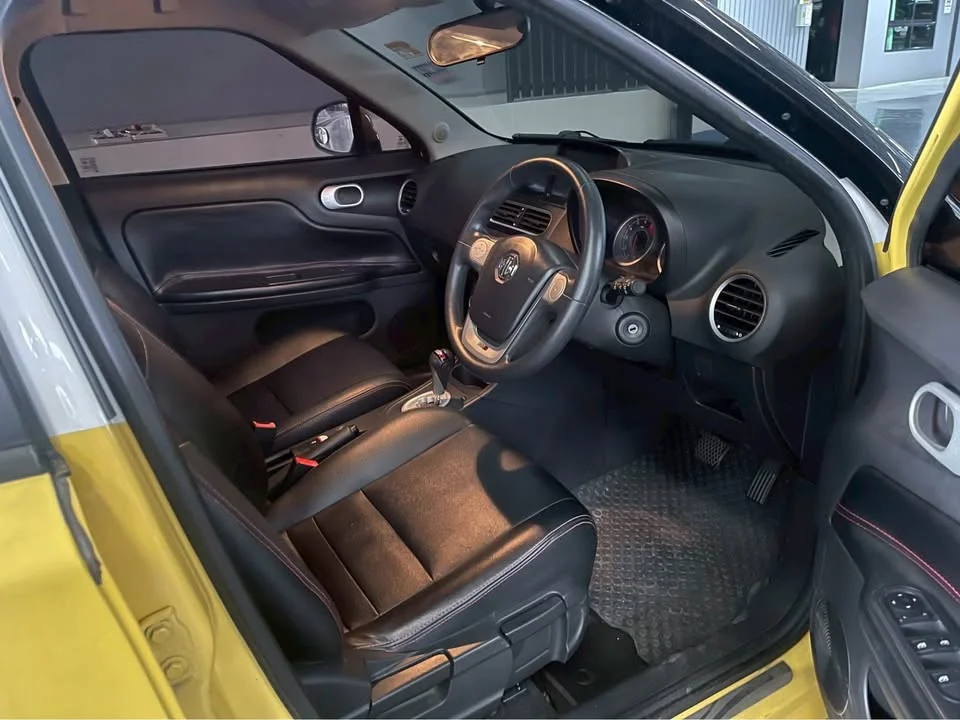 2017 MG 3 II 3