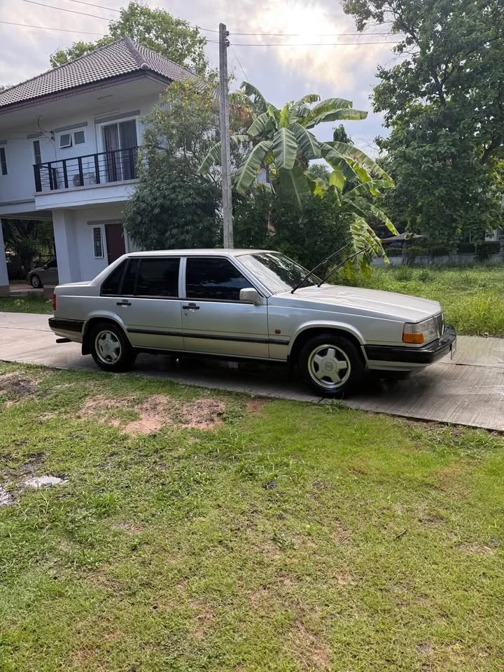 1995 Volvo 900 Series 3