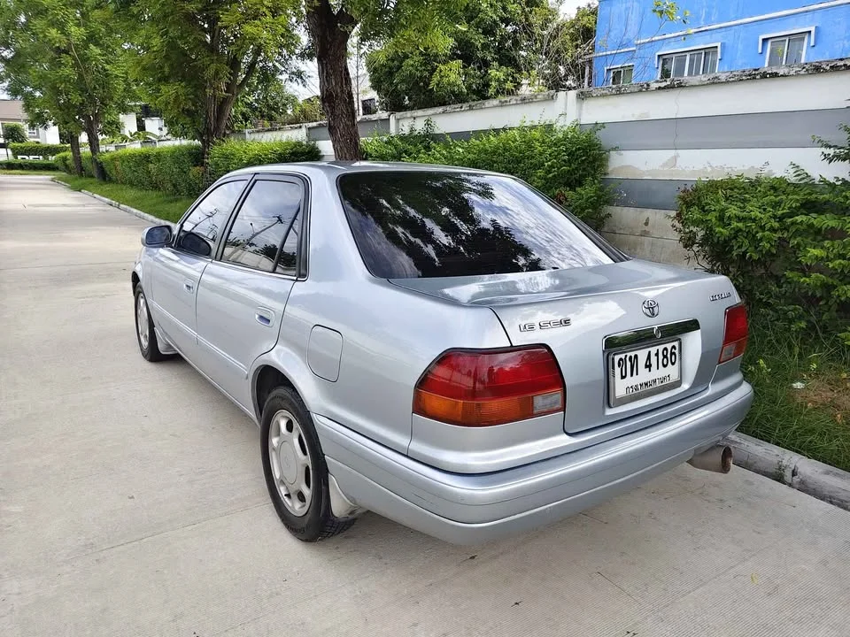 1996 Toyota Corolla Altis VIII (E110) 3