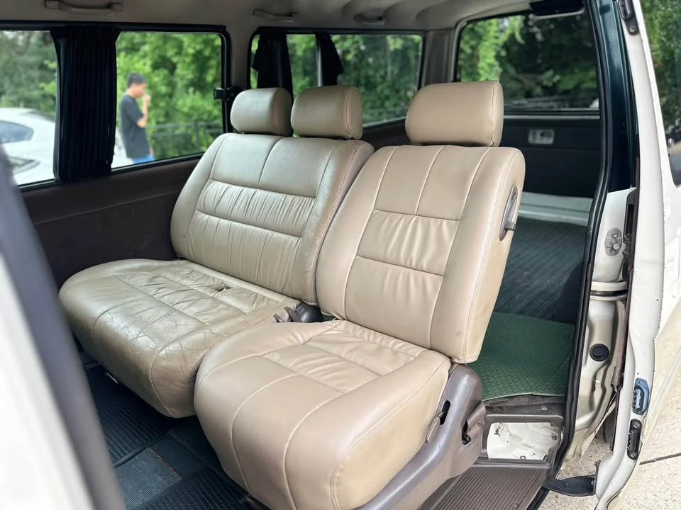 2001 Toyota Commuter IV (H100) 3
