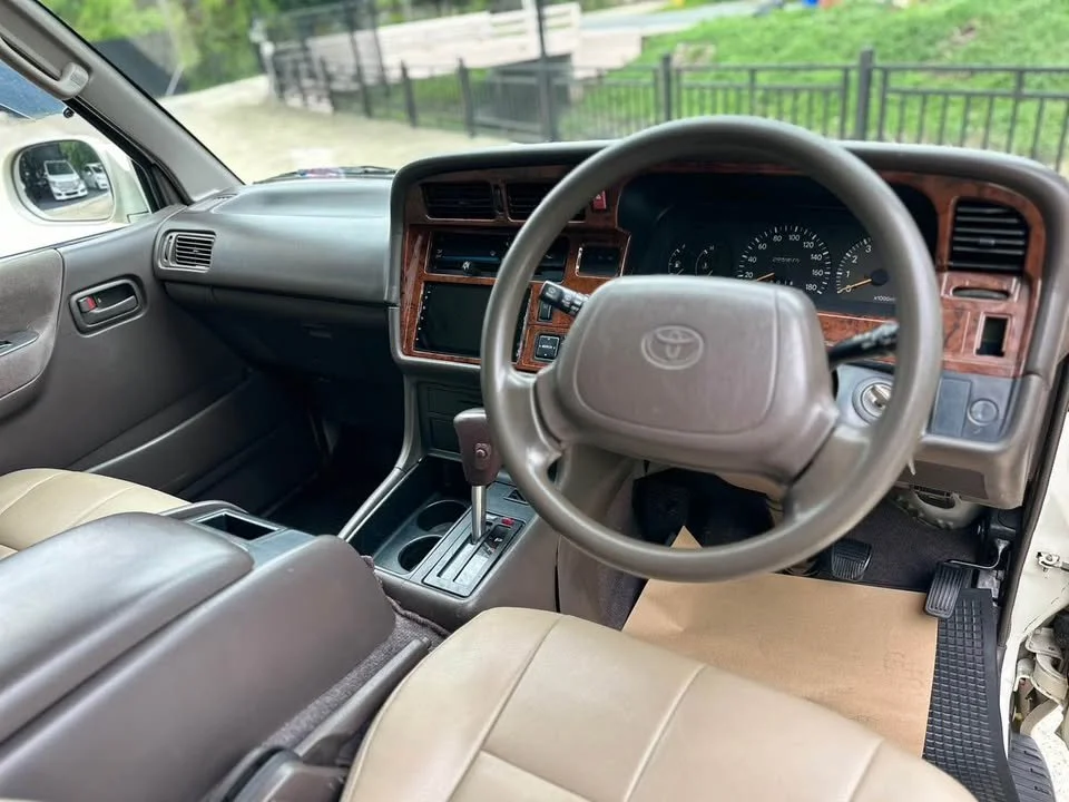 2003 Toyota Commuter IV (H100) 3