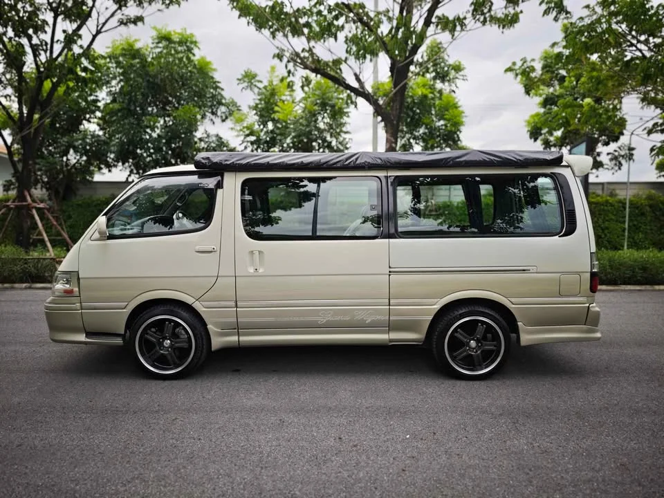 2003 Toyota Commuter IV (H100) 2