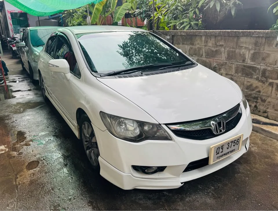 2010 Honda Civic VIII 2