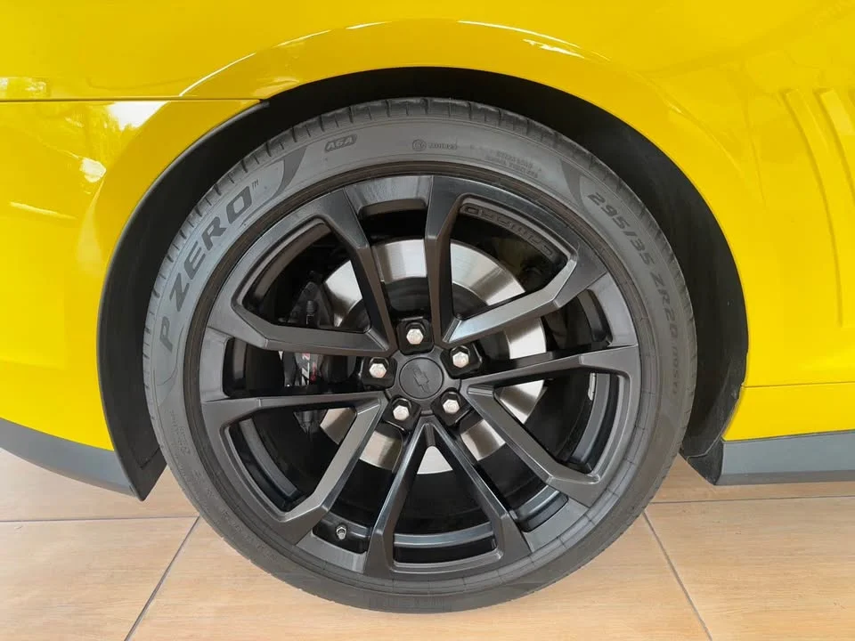 2019 Chevrolet Camaro V 3