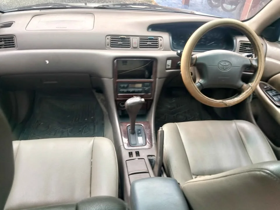 2000 Toyota Camry IV (XV20) 3
