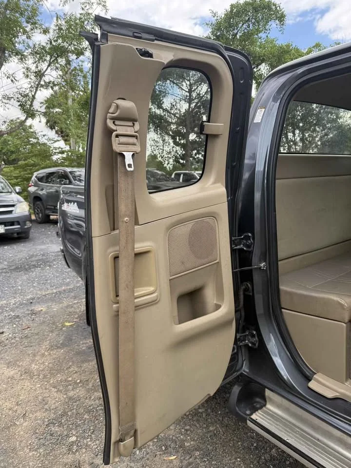 2012 Toyota Hilux VII 2
