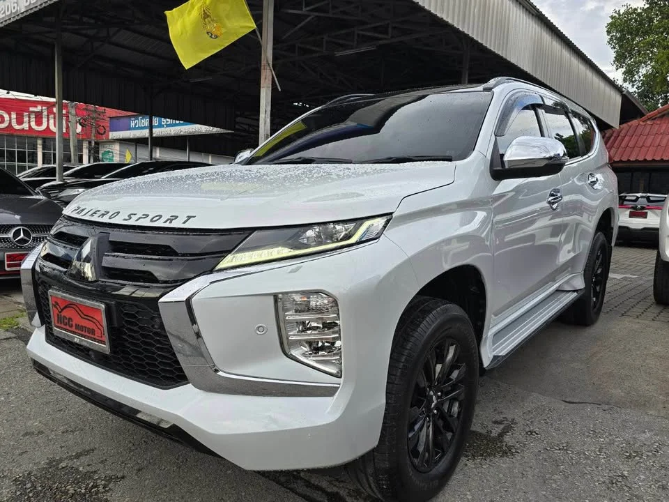 2021 Mitsubishi Pajero Sport III 2