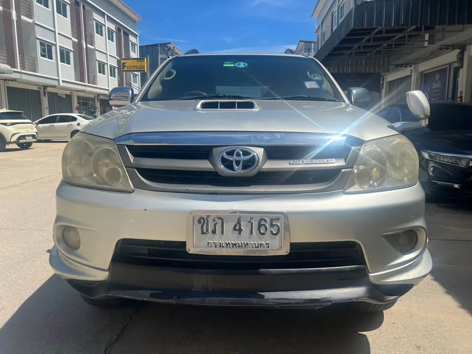 2007 Toyota Fortuner I 3