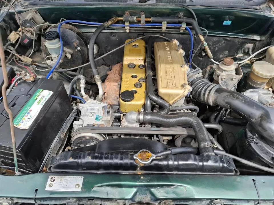 1997 Isuzu TFR III 3