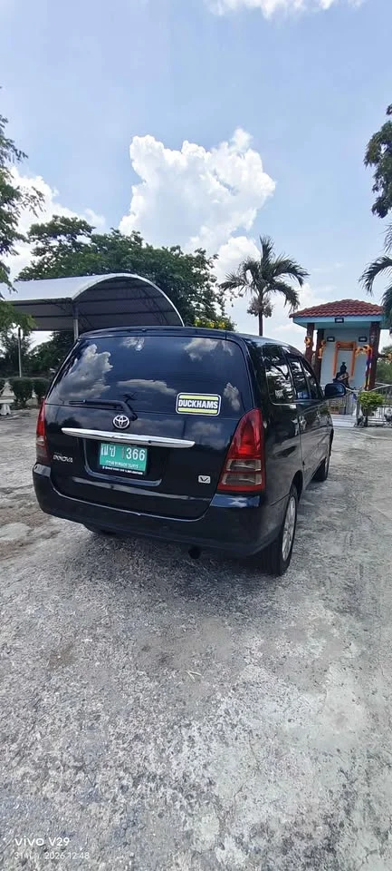 2005 Toyota Innova I 3