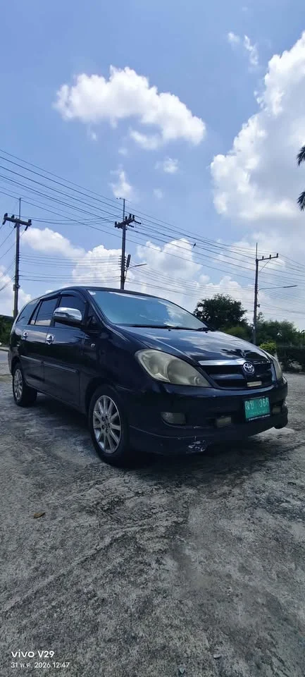 2005 Toyota Innova I 2