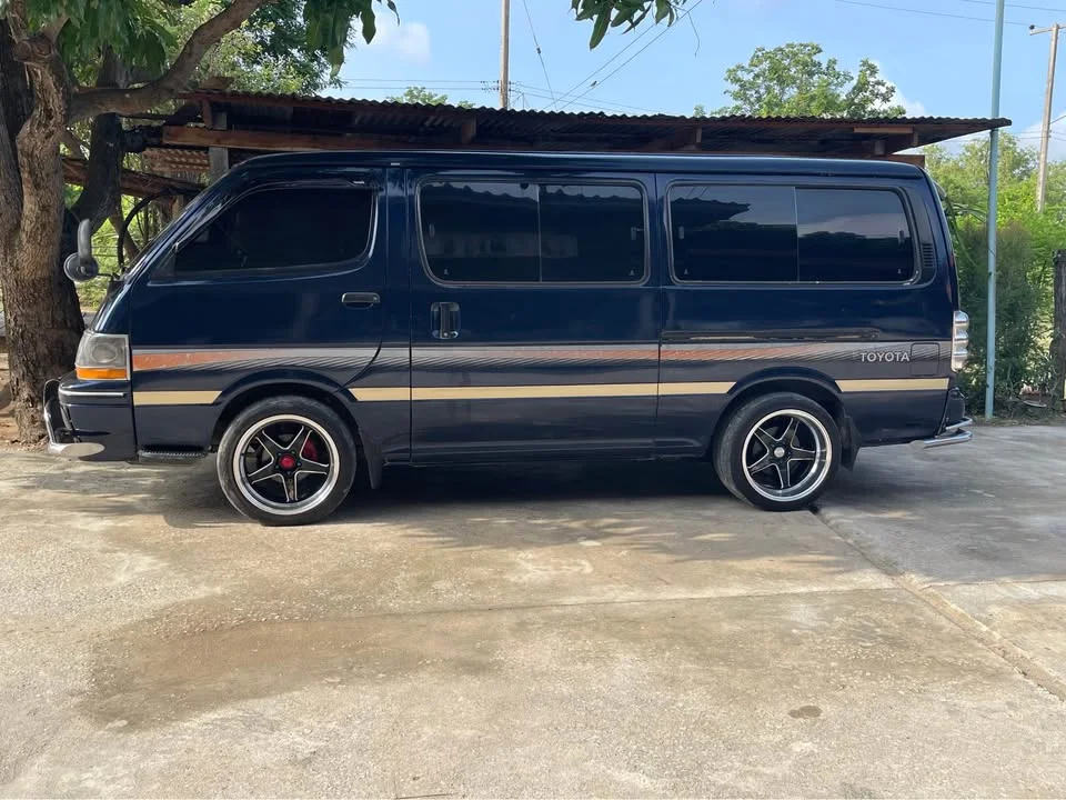 1990 Toyota Commuter IV (H100) 2