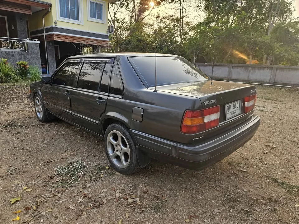 1994 Volvo 900 Series 2