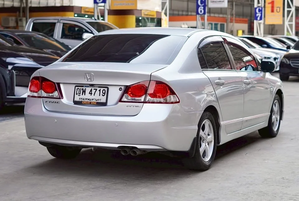 2011 Honda Civic VIII 3