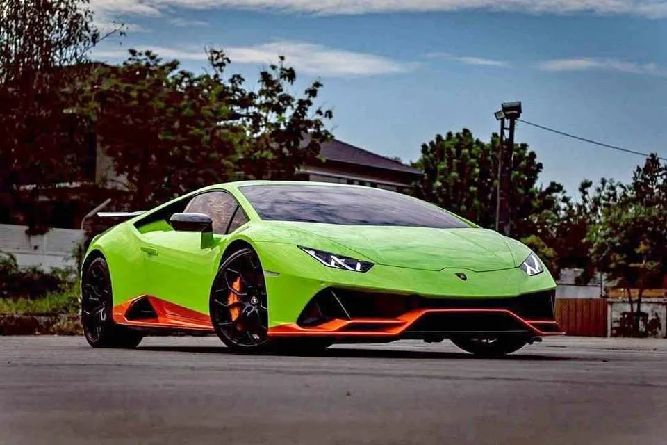 2020 Lamborghini Huracan 3